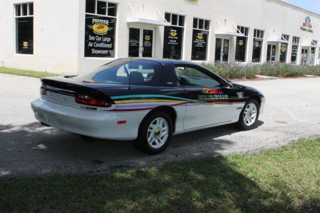 1993 Chevrolet Camaro Indianapolis Pace Car - photo 6