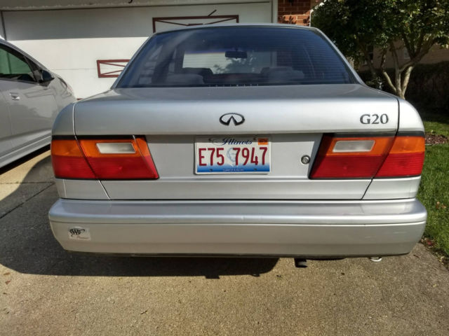 1993 Infiniti G - photo 2