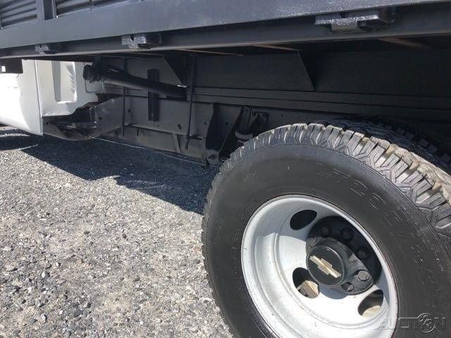 1994 Chevrolet C/K Pickup 3500 11Ft Stakebody - photo 11