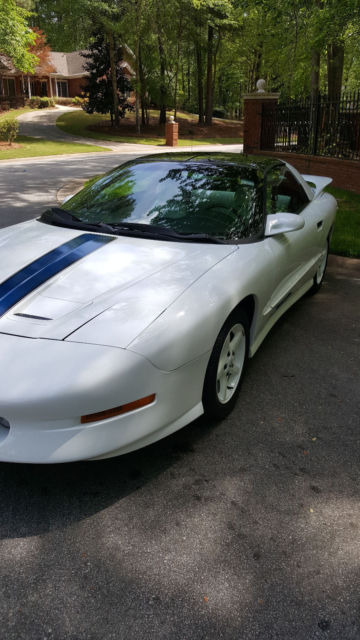 1994 Pontiac Firebird 25th Anniversary - photo 6