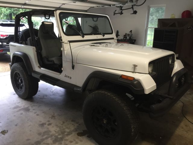 1994 Jeep Wrangler SE - photo 2
