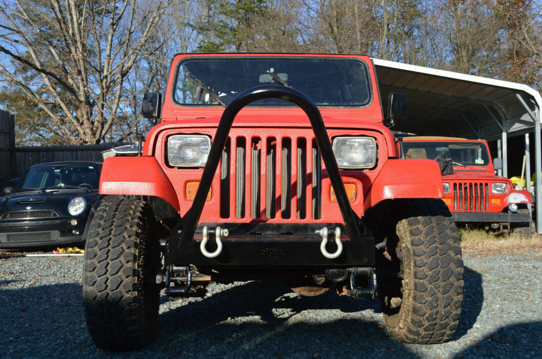1994 Jeep Wrangler 4.0 L - photo 2