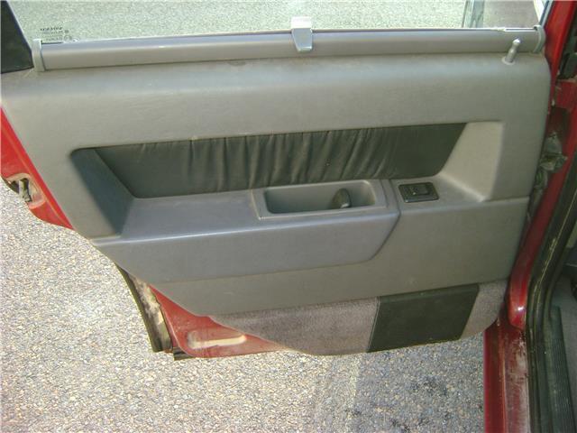 1994 Volvo 850 WAGON ***AS IS*** RUN AND DRIVES MECHANIC SPECIAL! - photo 12