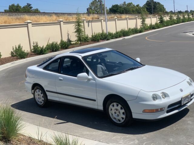 1994 Acura Integra 30,000 Original Miles One Owner - photo 4