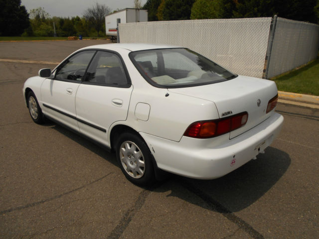 1994 Acura Integra LS Sedan 4-Door - photo 8