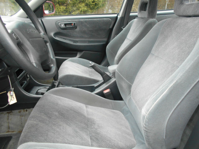 1994 Acura Integra LS Sedan 4-Door - photo 11