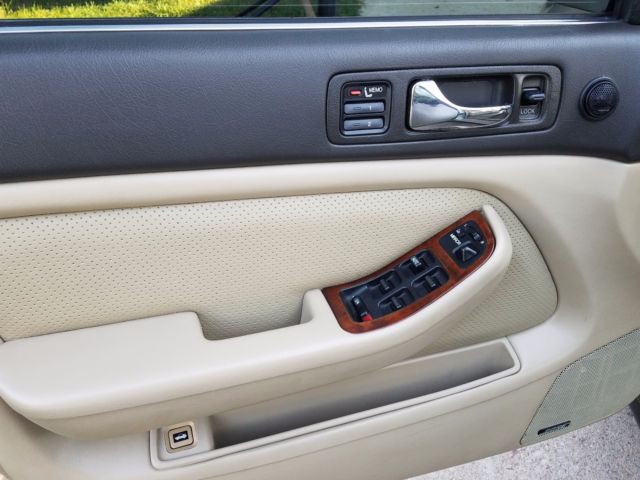 1994 Acura Legend LS - Custom - photo 11