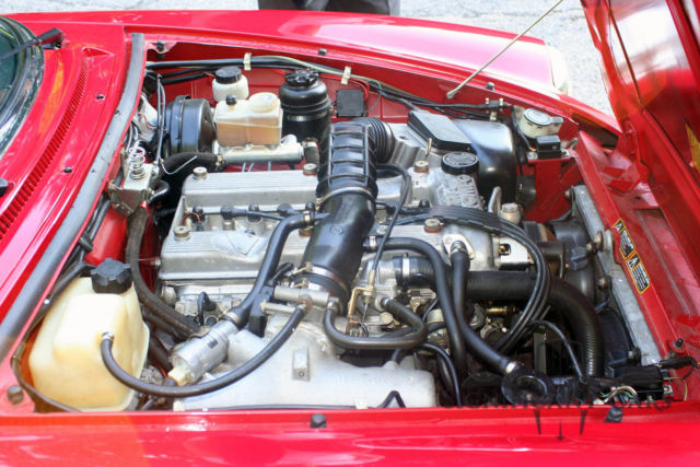 1994 Alfa Romeo Spider Veloce Commemorative - photo 10