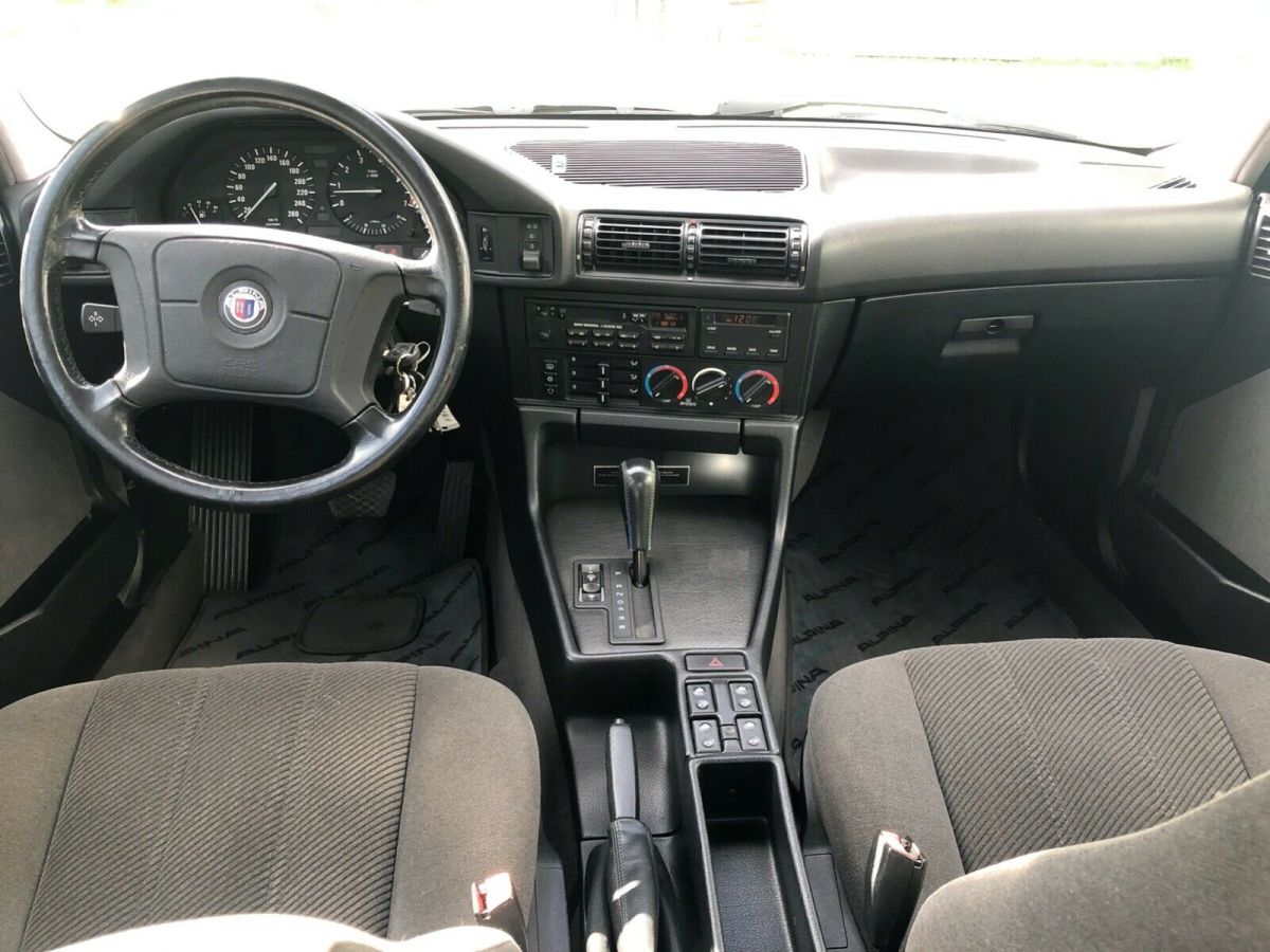 1900 BMW 5-Series - photo 10
