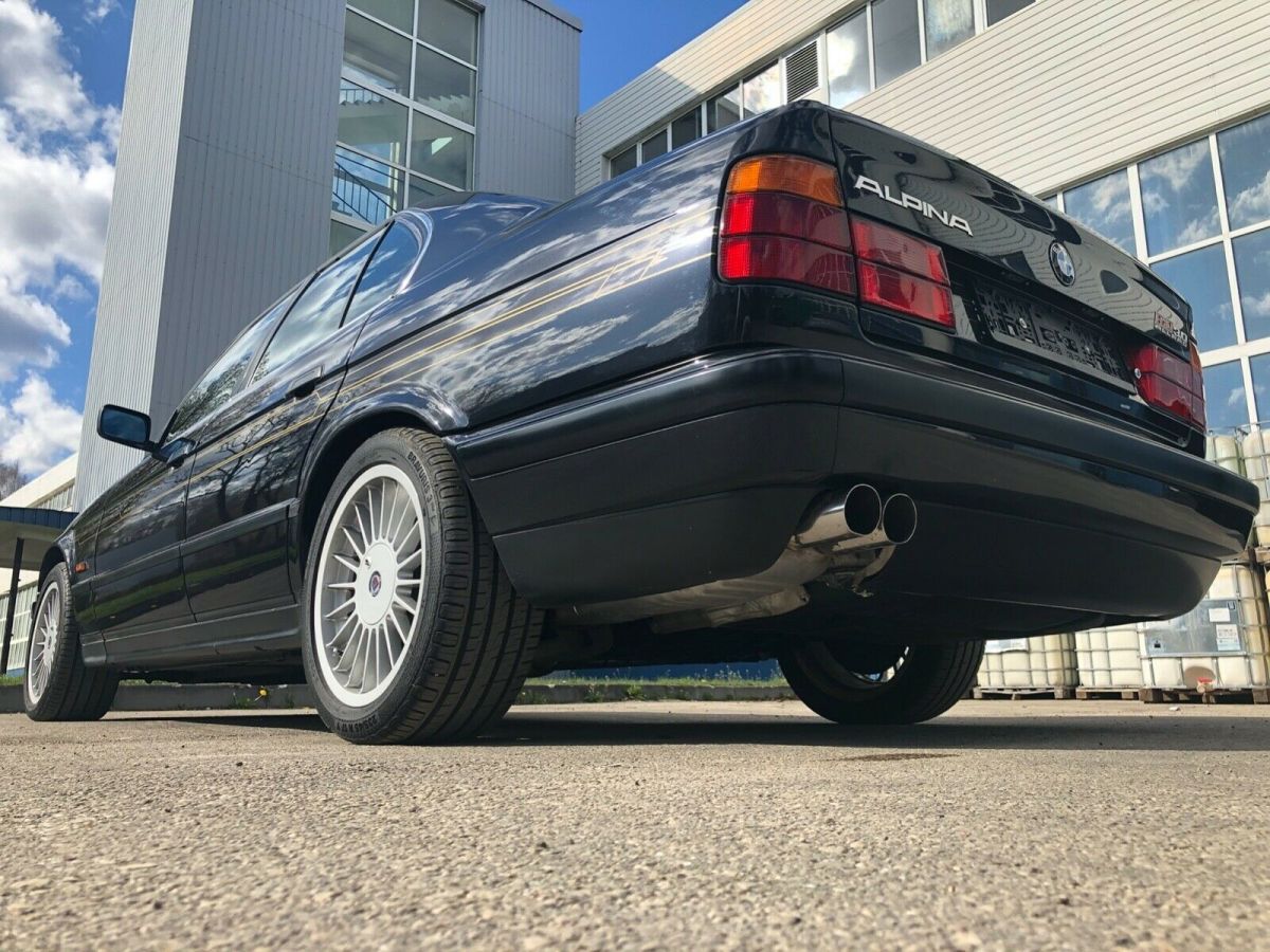 1900 BMW 5-Series - photo 7