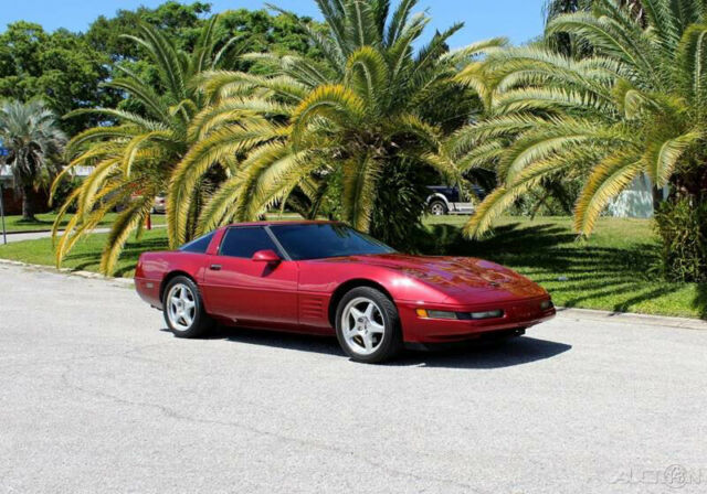 1994 Chevrolet Corvette Base 2dr Hatchback - photo 5