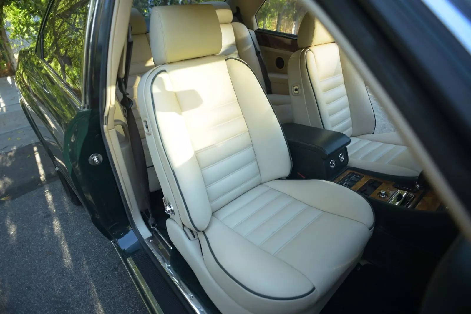 1994 Bentley Continental R Coupe Continental R, Low Mileage, Super Clean! - photo 11