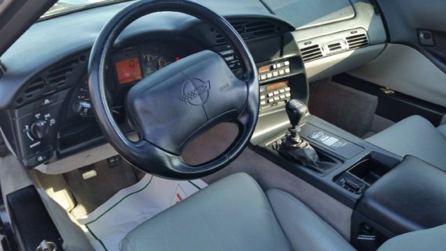 1994 Chevrolet Corvette - photo 10