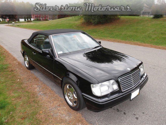 1994 Black Convertible Excellent Shape Great Driver Rare Car Low Miles 1994 Mercedes-Benz 300-Series E320