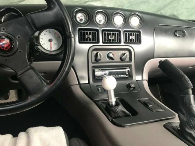 1994 Dodge Viper srt-10 - photo 2