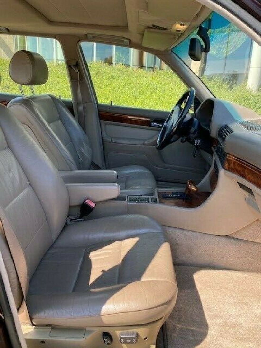 1994 BMW 7-Series - photo 10