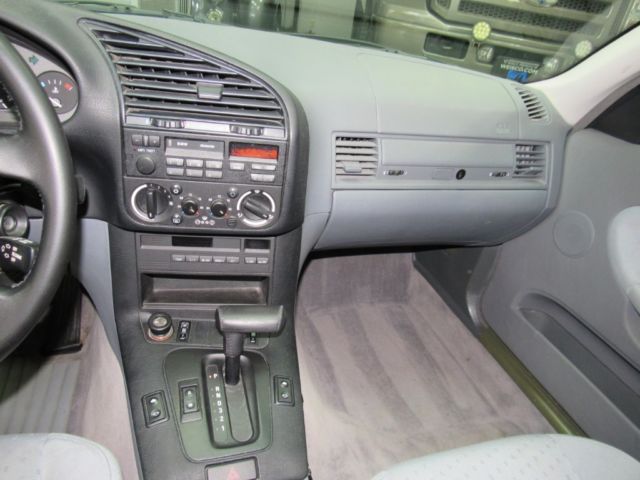 1994 BMW 3-Series 318is - photo 10