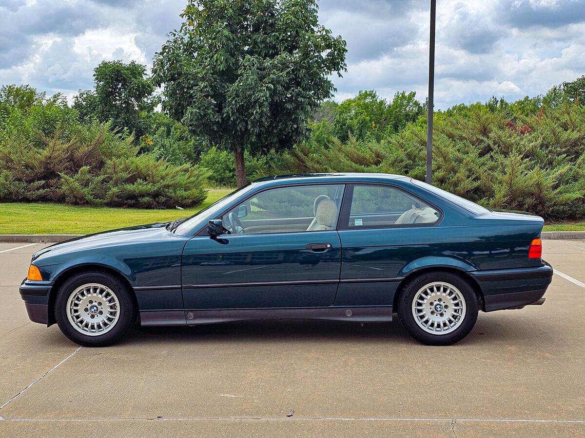 1994 BMW 3-Series 318is - photo 10