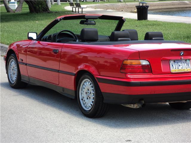 1994 BMW 3-Series 318iC CONVERTIBLE LOW MILES ONE OWNER MUST SELL - photo 4