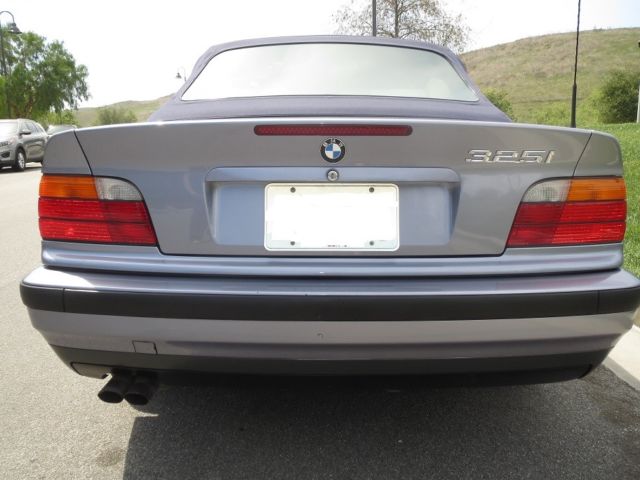 1994 BMW 3-Series Convertible - photo 7