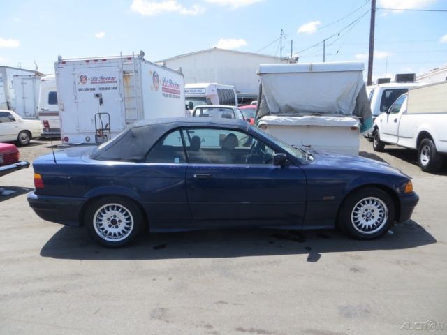 1994 BMW 3-Series i - photo 2