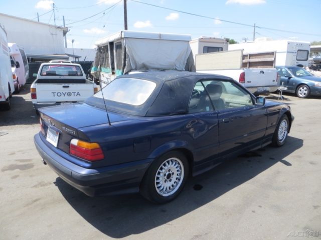 1994 BMW 3-Series i - photo 3