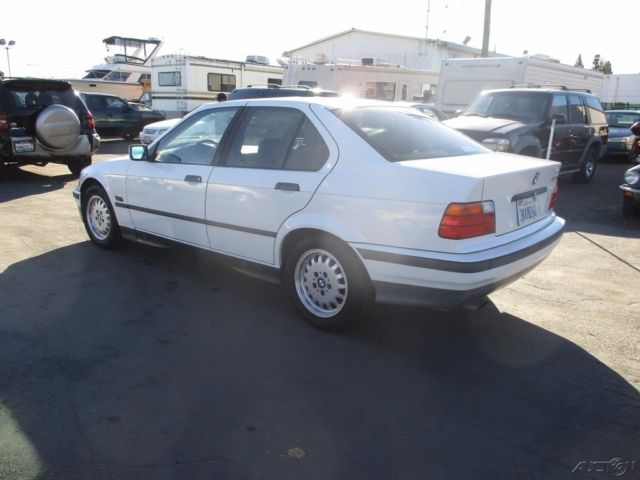 1994 BMW 3-Series i - photo 4