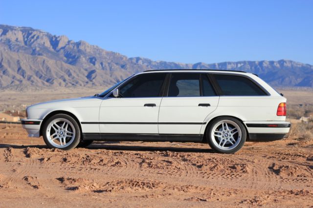 1994 BMW 5-Series 525iT