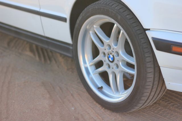 1994 BMW 5-Series 525iT - photo 12