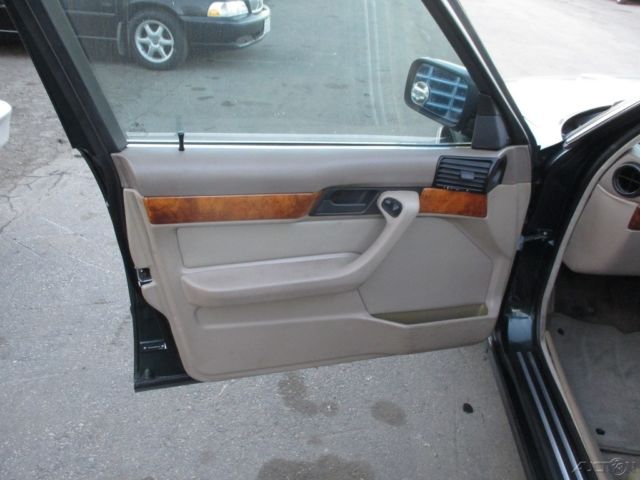 1994 BMW 5-Series i - photo 12