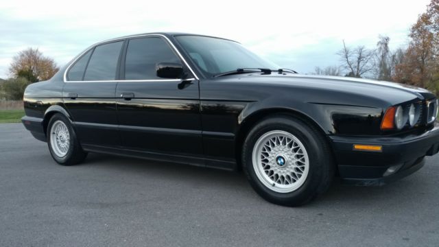 1994 BMW 530i (for parts or fixer upper) Runs and drives - 167k miles 1994 BMW 5-Series i