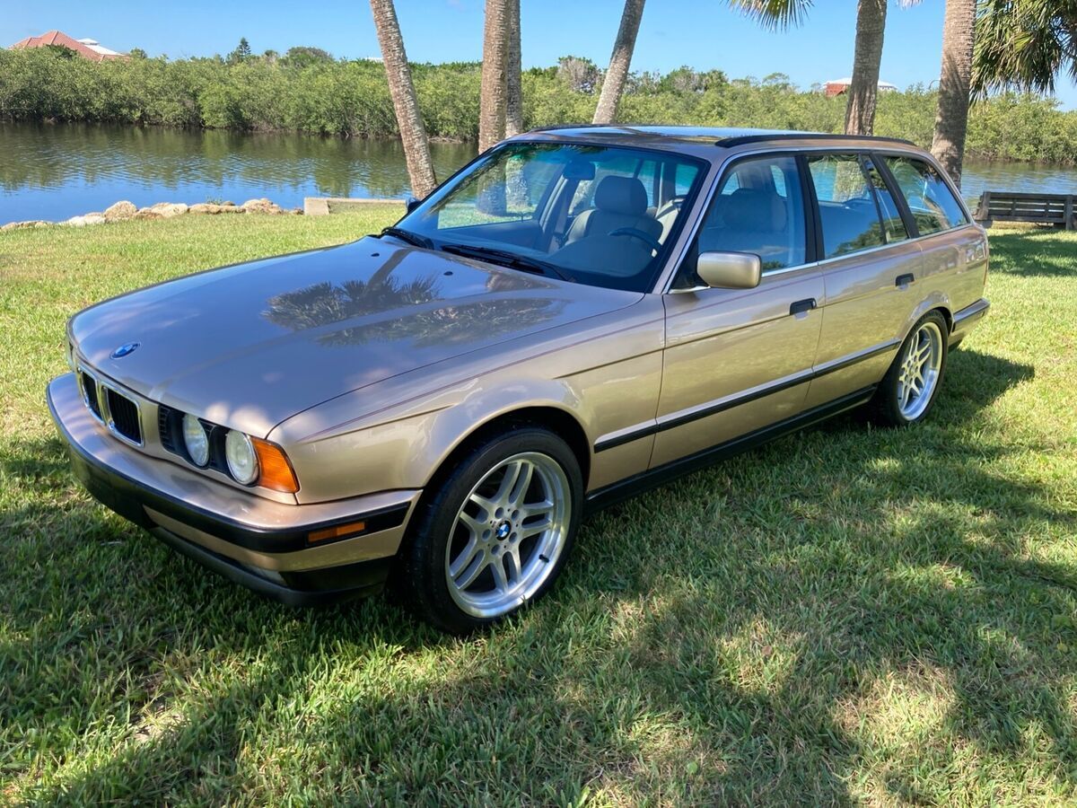 1994 BMW 530i Touring 1994 BMW 5-Series