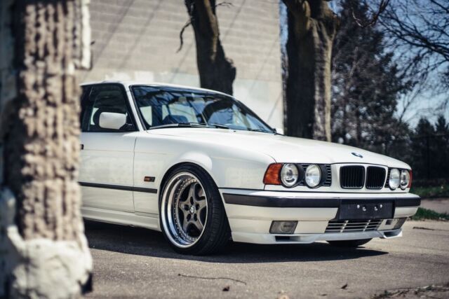 1994 BMW 5-Series Touring - photo 4