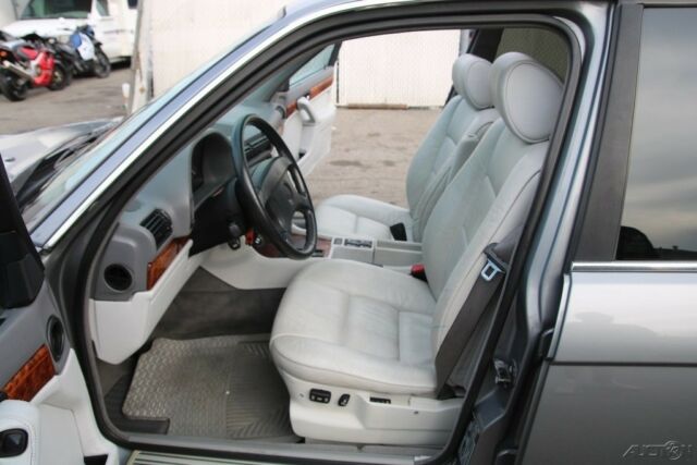 1994 BMW 7-Series i - photo 11