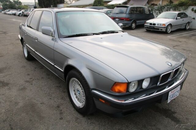 1994 BMW 7-Series i - photo 7