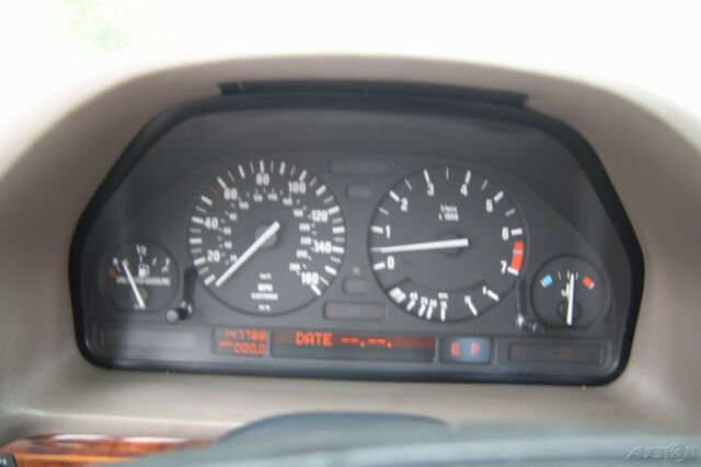 1994 BMW 7-Series i - photo 13