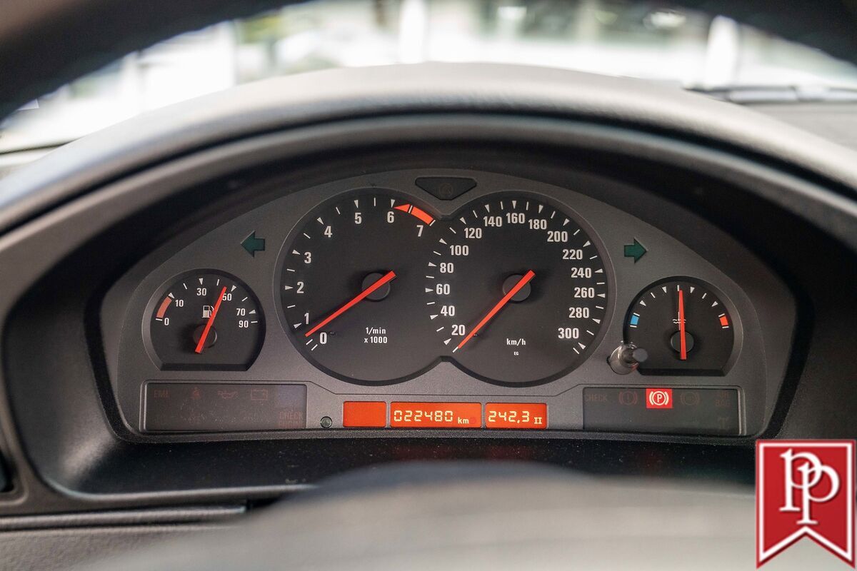 1994 BMW 850 CSi - photo 10