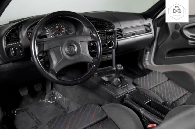1994 BMW M3 (E36) - photo 13