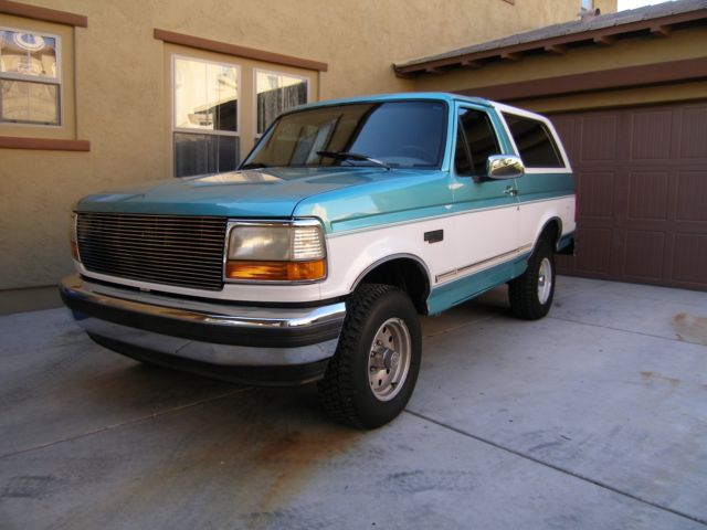1994 Ford Bronco XLT - photo 10