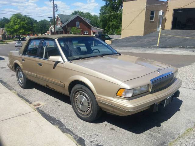 1994 Buick Century - photo 2