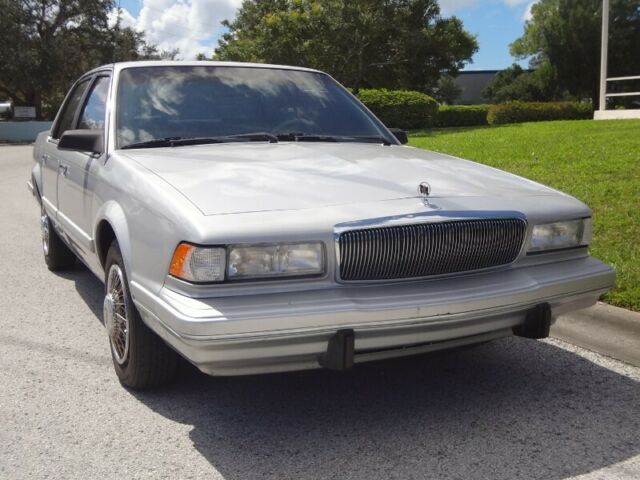 1994 Buick Century Special - photo 5