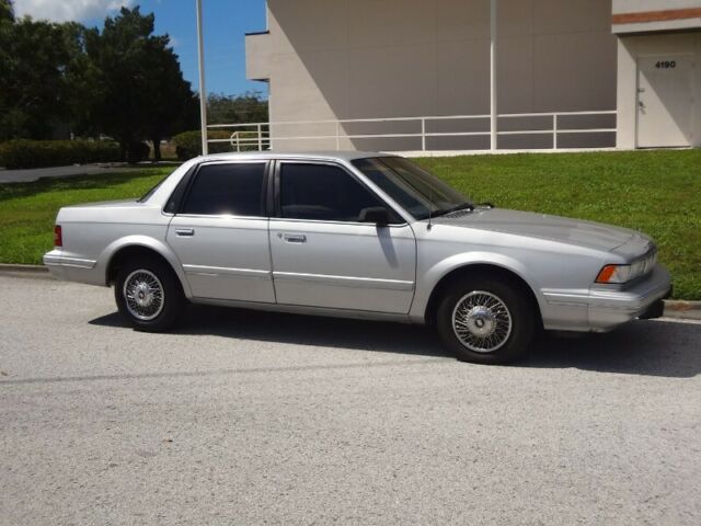 1994 Buick Century Special - photo 8