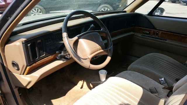 1994 Buick LeSabre Custom - photo 9