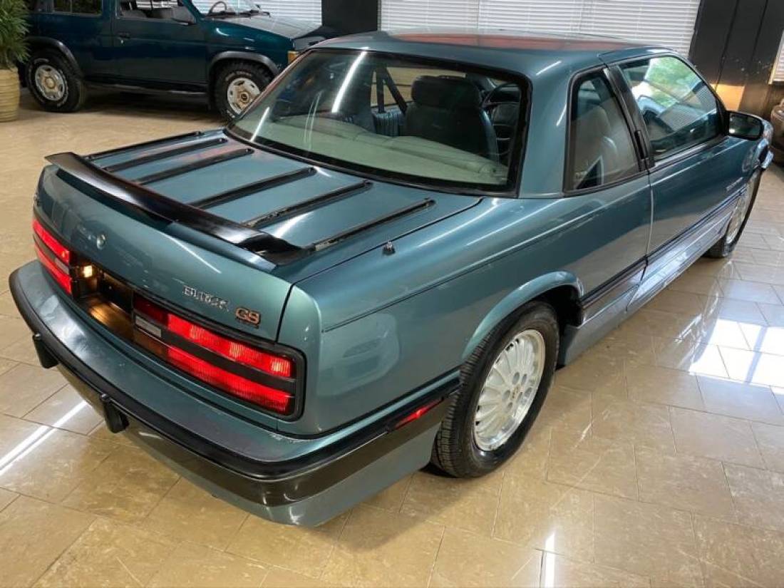 1994 Buick Regal Gran Sport 2dr Coupe - photo 4