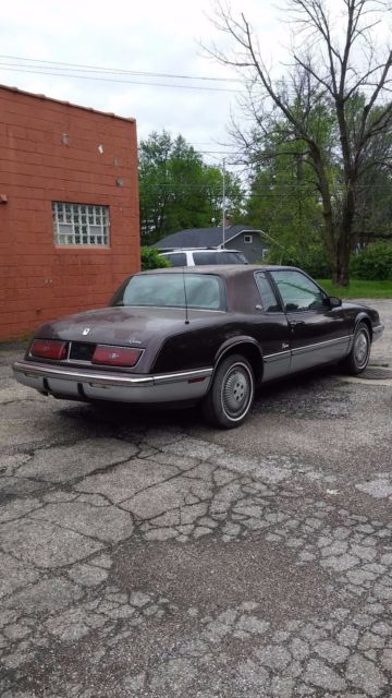1994 Buick Riviera - photo 2