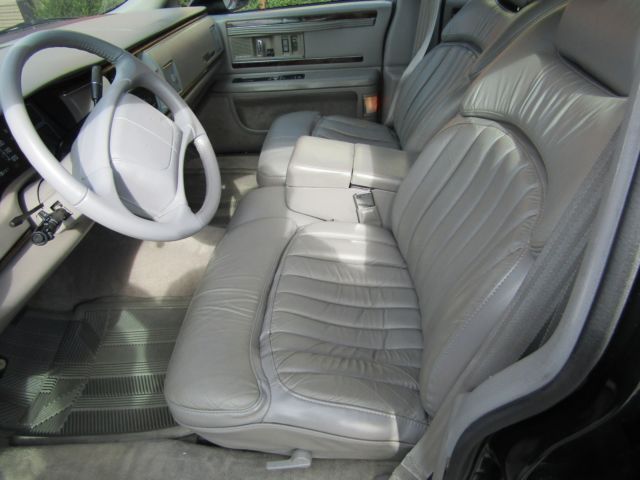 1994 Buick Roadmaster Base With Leather - photo 11