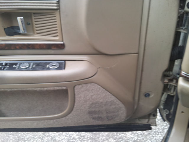 1994 Buick Roadmaster - photo 4