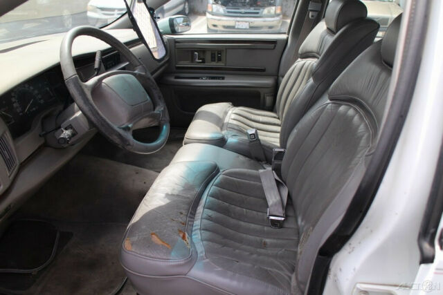 1994 Buick Roadmaster - photo 10