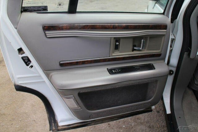 1994 Buick Roadmaster - photo 13