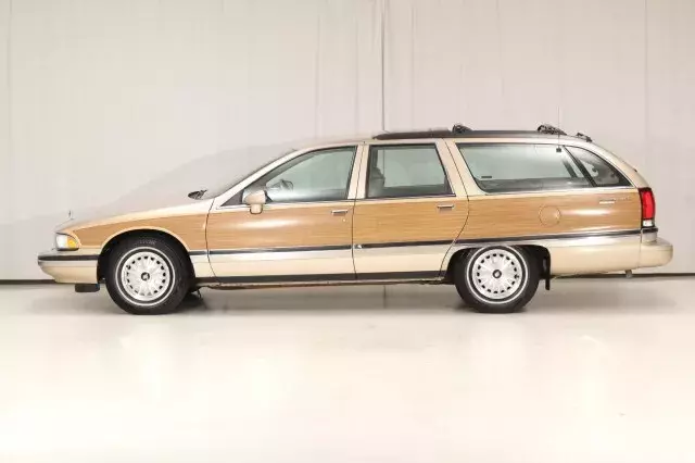 1994 Buick Roadmaster Estate 8-Passenger 5.7L V8 Wagon